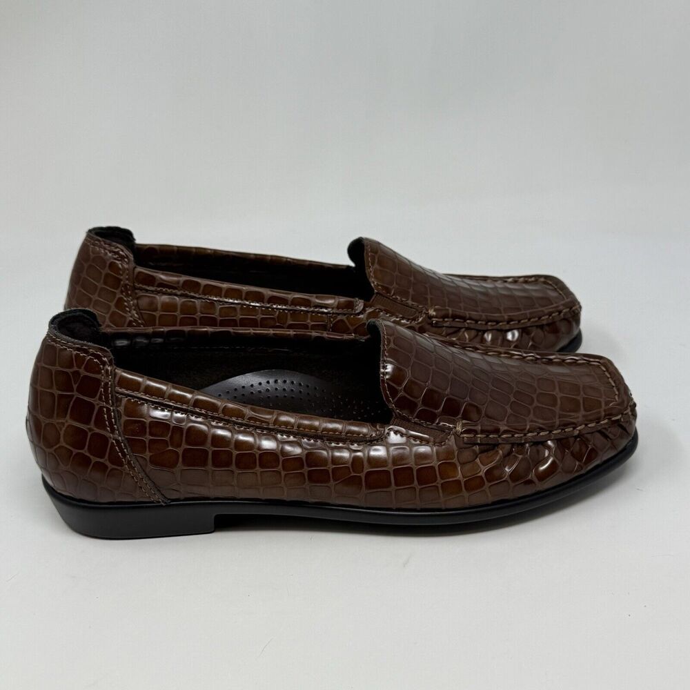 SAS Joy Loafers Womens 6.5 W Wide Brown Leather Croc Slip On Casual Comfort USA